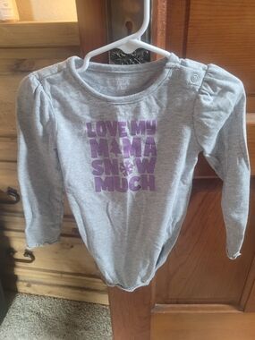 Garanimals Gray Long-Sleeve One-Piece Tee with Purple 'Love My Mama' Graphic